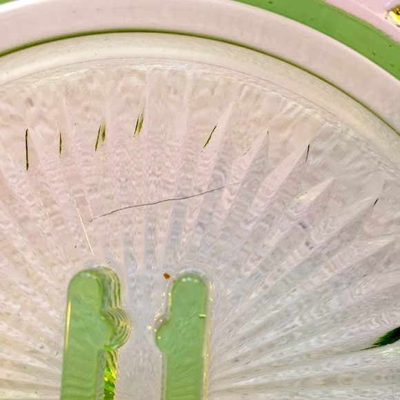 Green Checkerboard Depression Glass Ashtray - Picture 4 of 6